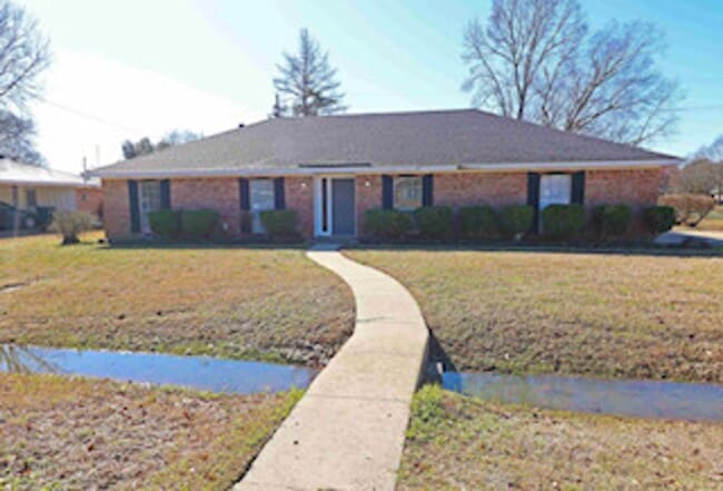 property at 2800 Anita Ln