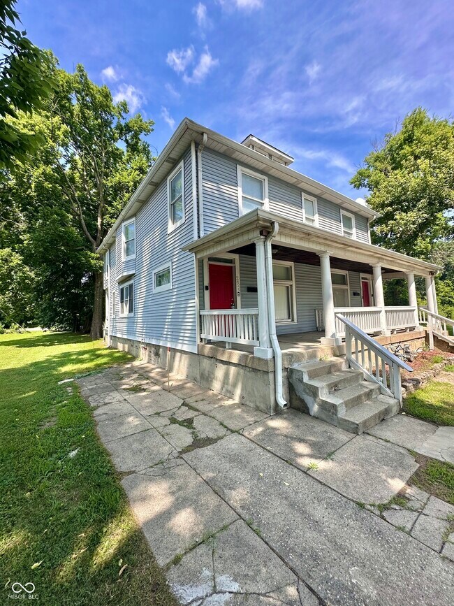 2426 N Capitol Ave in Indianapolis, IN - Building Photo - Building Photo