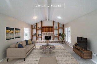 13808 Paradise Valley Dr