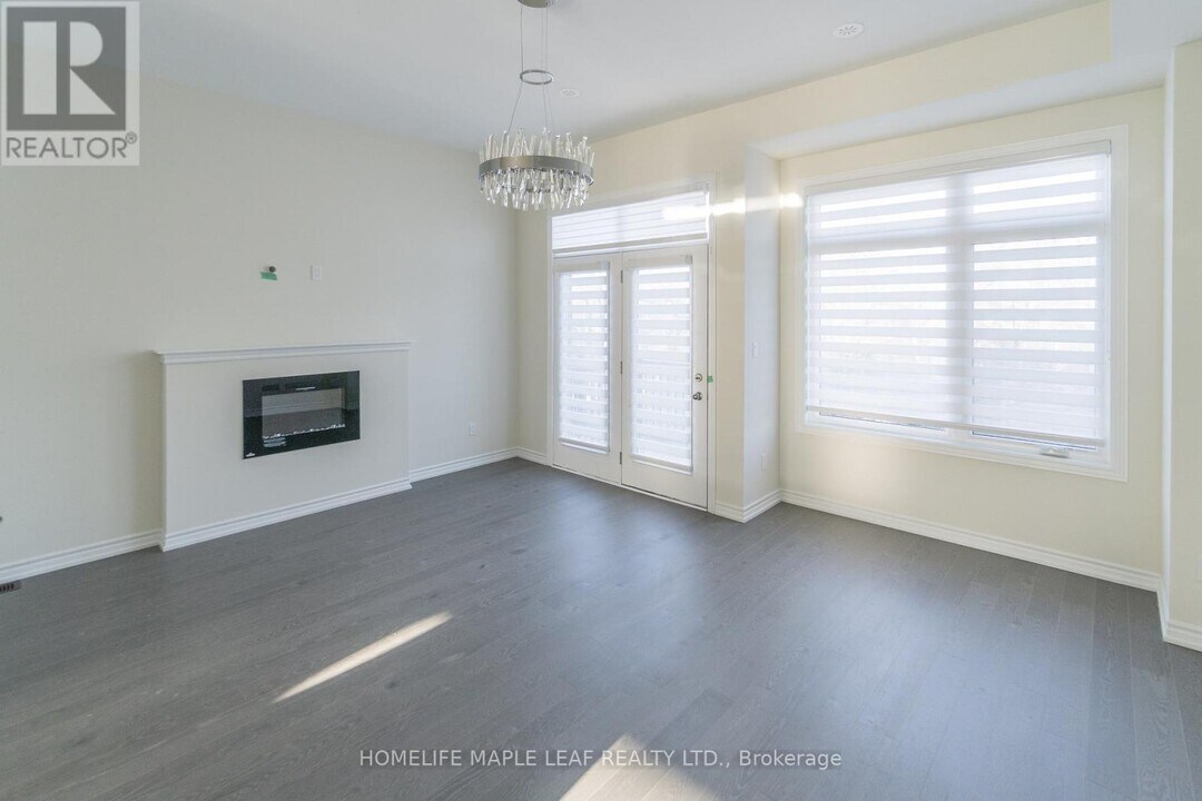 94 Golden Trail in Vaughan, ON - Building Photo