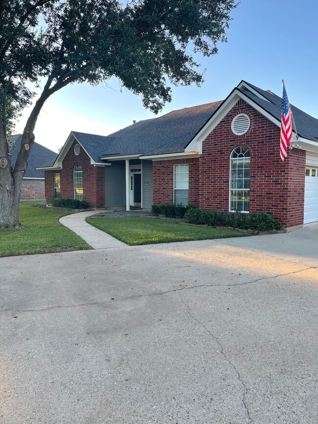 property at 402 Weavers Way