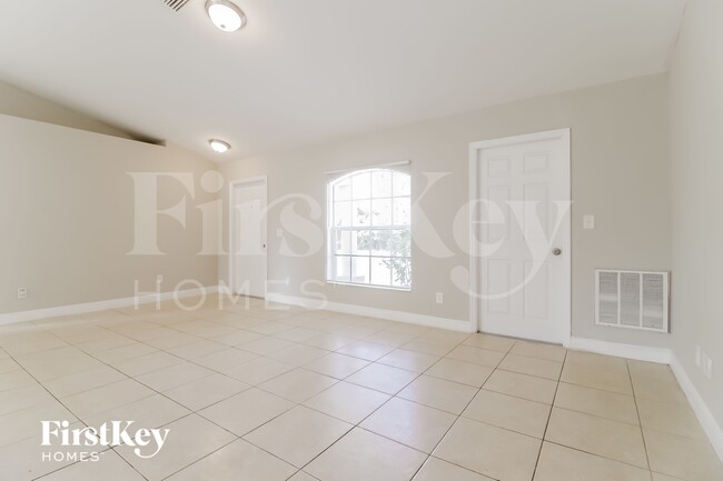 3809 17th St W in Lehigh Acres, FL - Building Photo - Building Photo