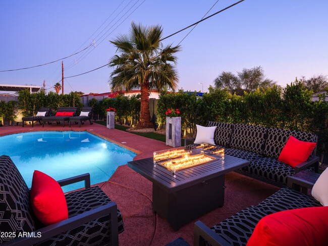 property at 7737 E Roosevelt St