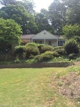 2051 Bishop Creek Dr in Marietta, GA - Building Photo - Building Photo
