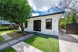 412 NW 41st St in Miami, FL - Building Photo - Building Photo