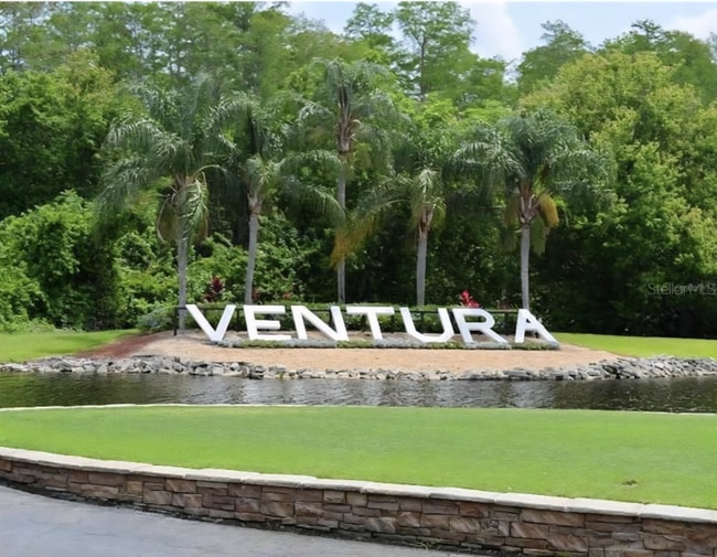 4008 Atrium Dr in Orlando, FL - Building Photo - Building Photo