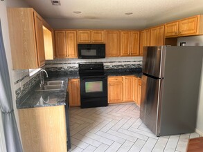 2829 Valor Dr in Wilmington, NC - Building Photo - Building Photo