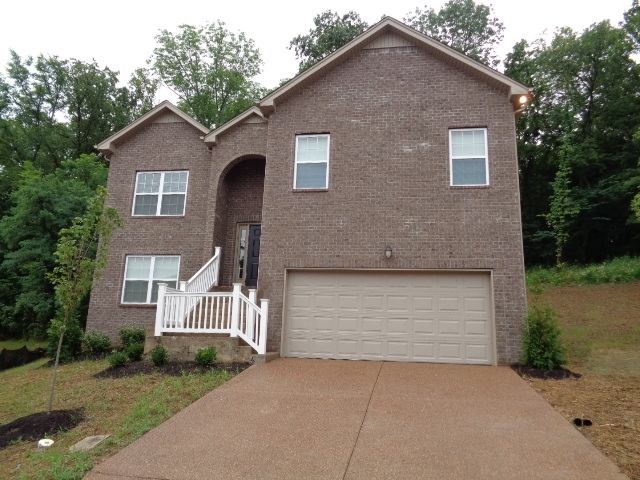 912 Cabernet Trl in Antioch, TN - Building Photo