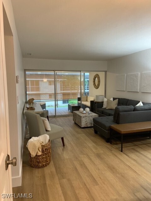 property at 1417 Chesapeake Ave