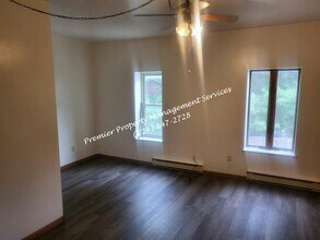 518 W Cunningham St in Butler, PA - Building Photo - Building Photo