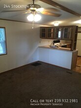 244 Stockton St in Ft. Myers, FL - Building Photo - Building Photo