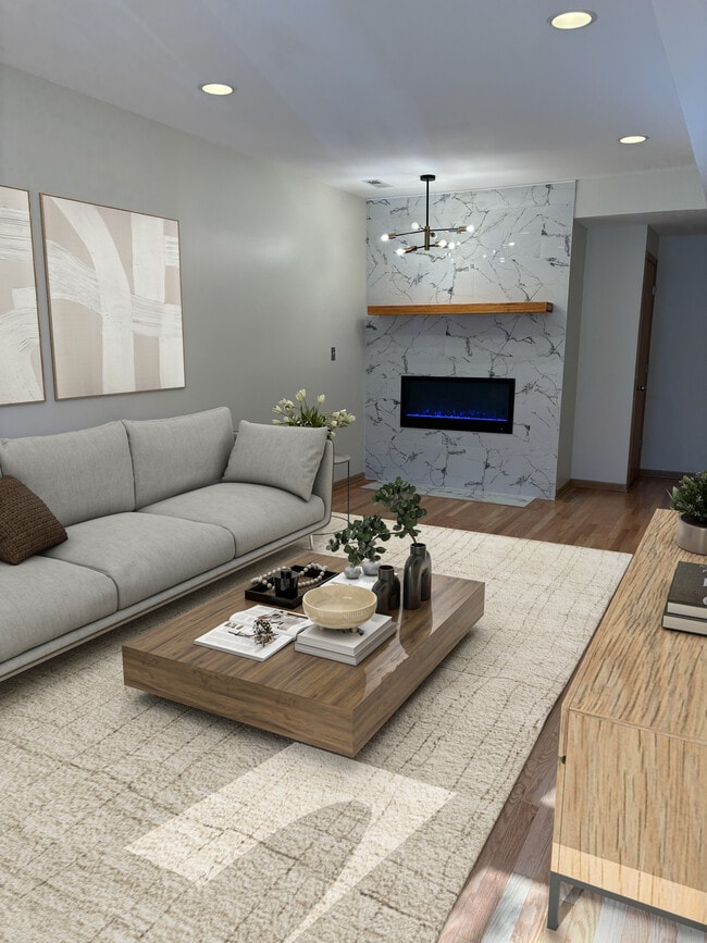 property at 2226 W Monroe St