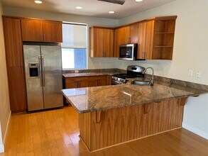 1726 7th St in Sacramento, CA - Building Photo - Building Photo