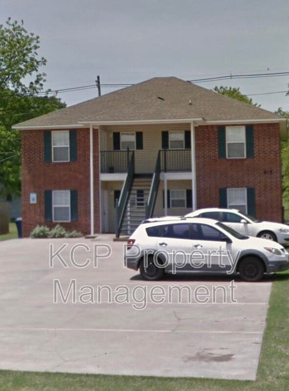 property at 815 N 48th St