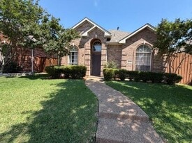 3021 Silver Springs Ln in Plano, TX - Building Photo