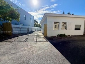 2340 SW 14th St in Miami, FL - Building Photo - Building Photo