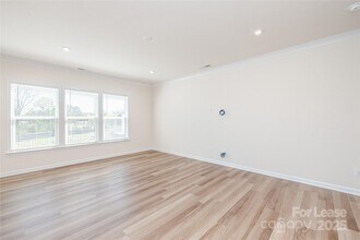 23018 Clarabelle Dr in Charlotte, NC - Building Photo - Building Photo