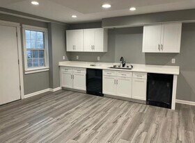 220 Drumcliff Ct in Tyrone, GA - Building Photo