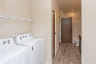 Augusta Apartments in Fargo, ND - Building Photo - Interior Photo