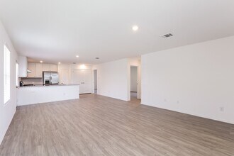 2823 Gustavo Dr in Converse, TX - Building Photo - Building Photo