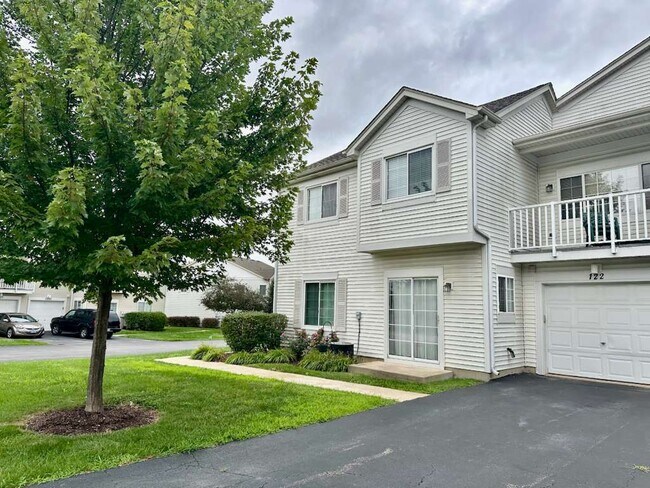 122 Creston Cir in Aurora, IL - Building Photo - Building Photo