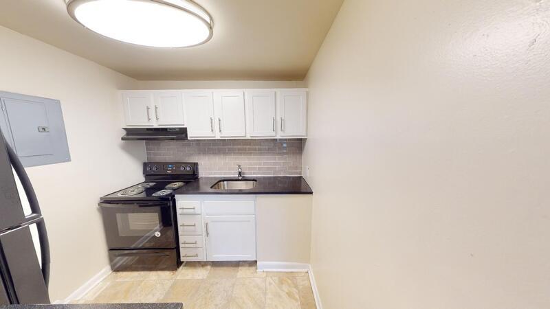 6008 Amberwood Rd Photo