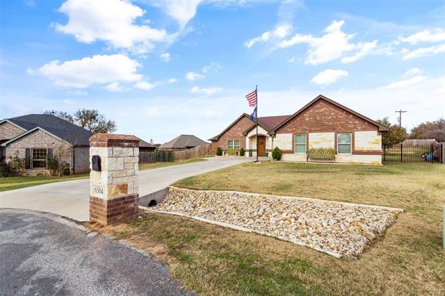 6504 Arcola Ct in Granbury, TX - Building Photo - Building Photo