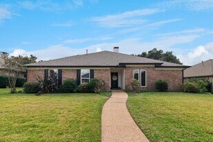 4524 Early Morn Dr in Plano, TX - Building Photo