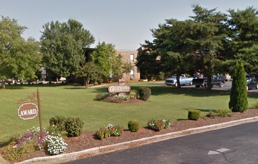 Granada Apartments & Townhomes in Decatur, AL