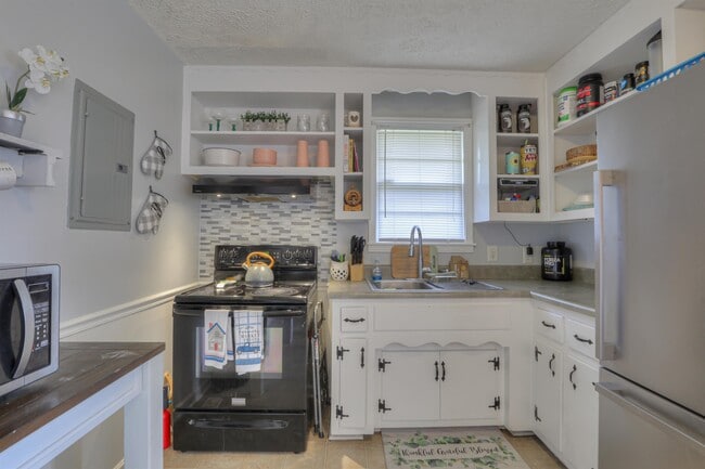 property at 307 Sunset Trail