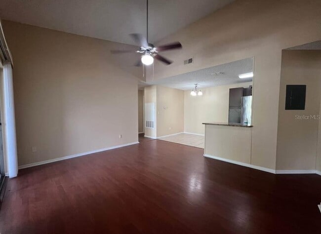 718 Sugar Bay Way in Lake Mary, FL - Building Photo - Building Photo