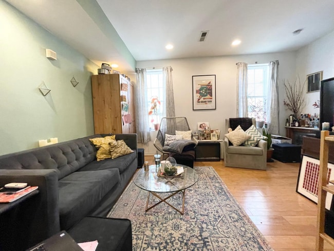 property at 1328 N 6th St
