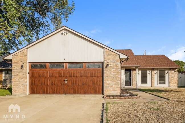 property at 521 Magnolia Dr