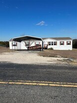 2648 Co Rd 600 in Farmersville, TX - Building Photo