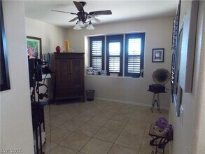 1208 Olivia Pkwy in Henderson, NV - Building Photo - Building Photo