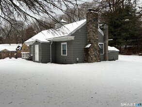 1163 Bullet Hill Rd in Southbury, CT - Building Photo - Building Photo
