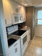 1021 3rd St S in Naples, FL - Building Photo - Building Photo
