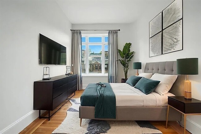 365 Marlborough St, Unit 5 in Boston, MA - Foto de edificio - Building Photo