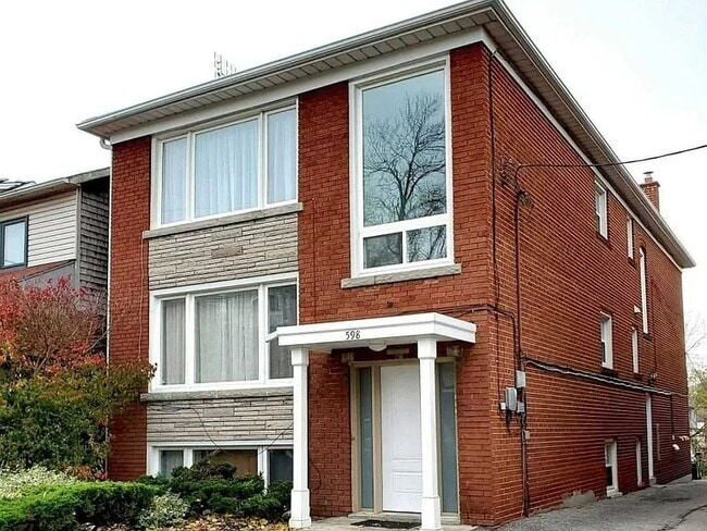 property at 598 Lauder Ave