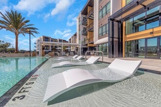 Revel in Clearwater, FL - Building Photo - Building Photo