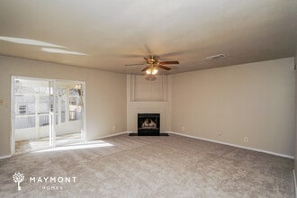 15635 Legend Springs Dr in San Antonio, TX - Building Photo - Building Photo