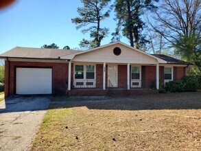220-224 4 Ply Ln in Fayetteville, NC - Building Photo - Building Photo