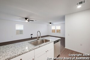 1019 Crenshaw Wy in San Antonio, TX - Building Photo