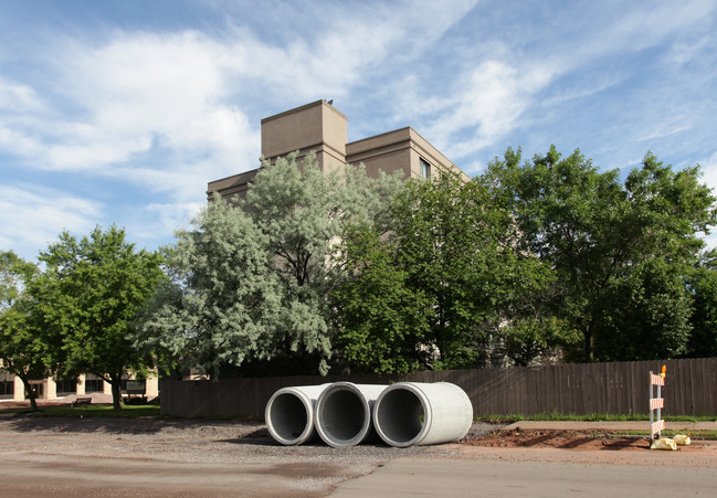 Lund Hill Apartments in Superior, WI - Foto de edificio - Building Photo