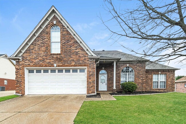 property at 5566 Brook Shade Ln