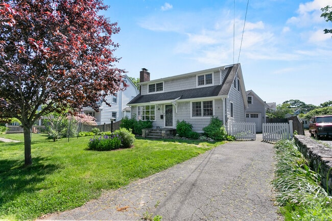 property at 40 Eastlawn St