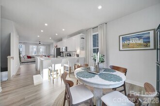 6120 Station Crossing Ave in Charlotte, NC - Building Photo - Building Photo