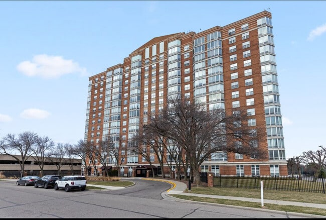 property at 250 E Harbortown Dr