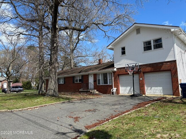 property at 217 Elmwood Rd