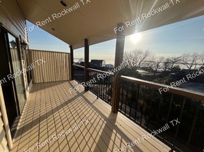 526 Yacht Club Dr in Rockwall, TX - Building Photo - Building Photo